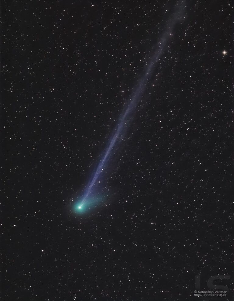 COMET C/2009 R1