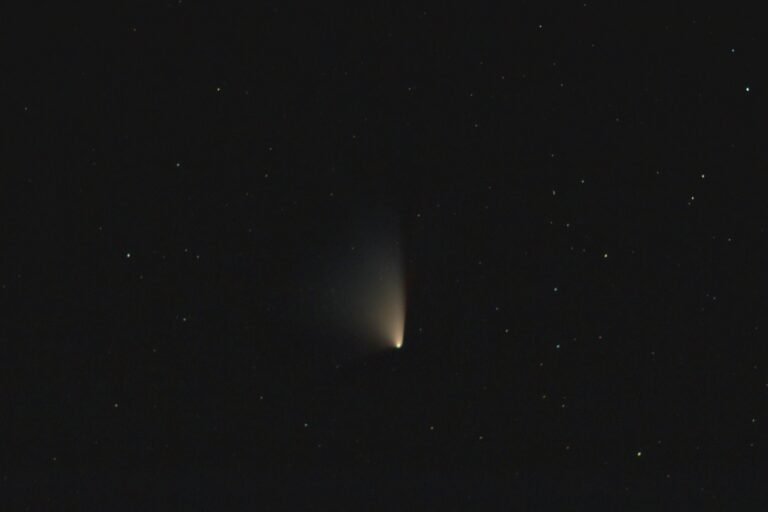 COMET C/2011 L4