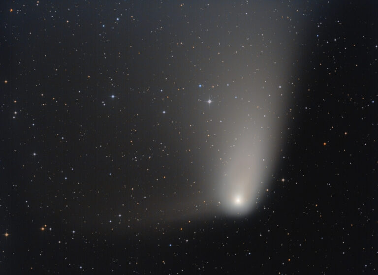 COMET C/2011 L4
