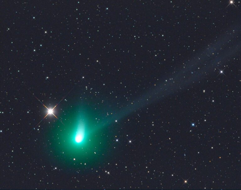 COMET C/2013 US10