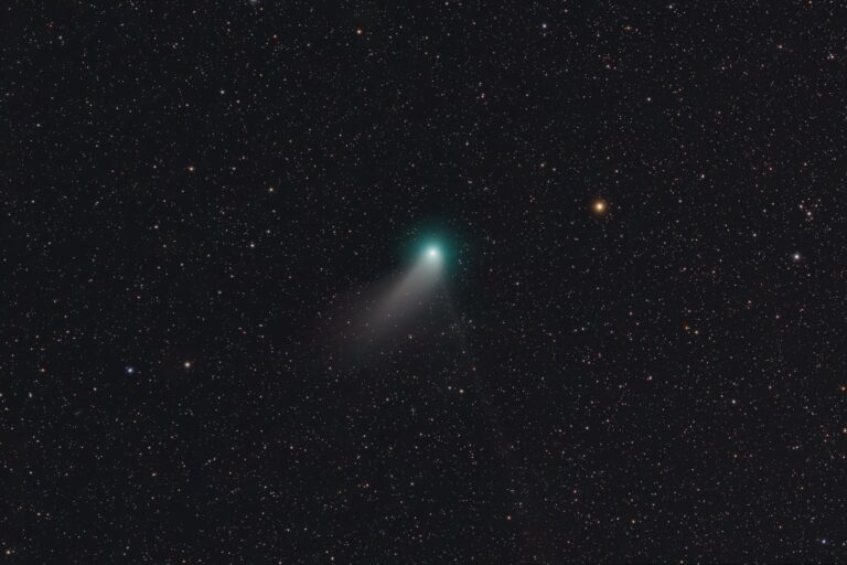 COMET C/2013 US10