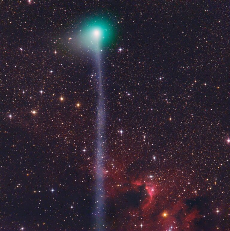 COMET C/2014 E2