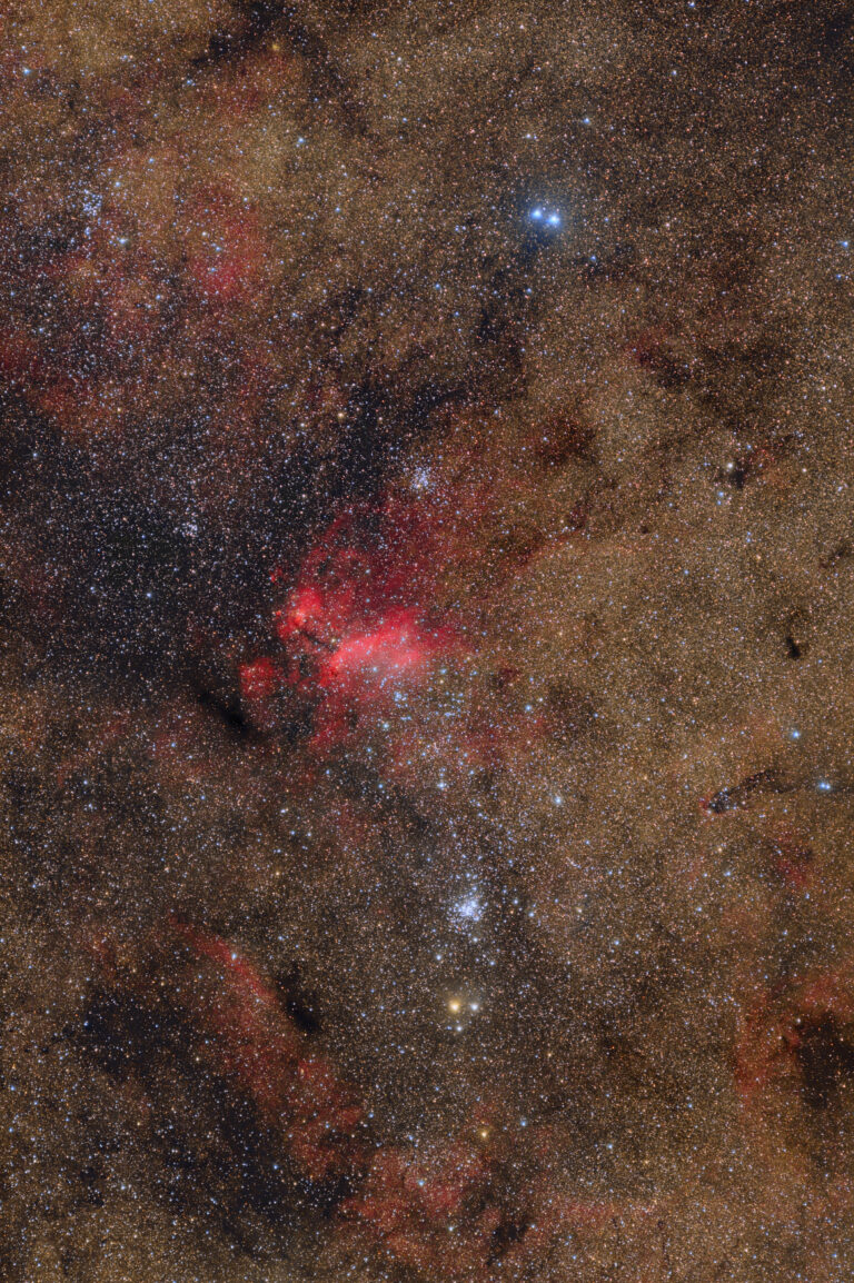 IC 4628
