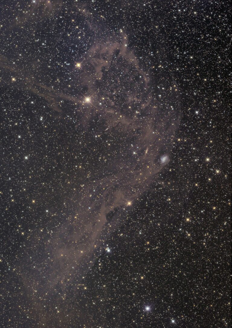 IC 4633
