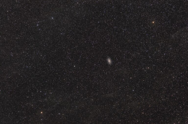 M 33