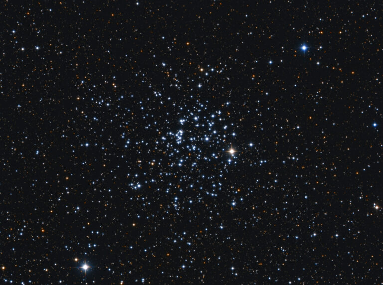 M 52