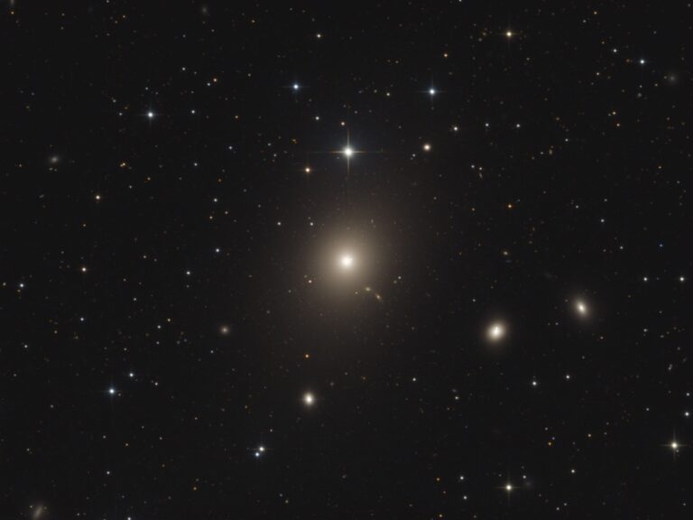 M 87