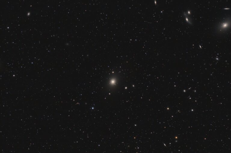 M 87