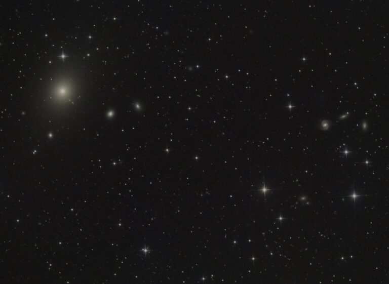 M 87