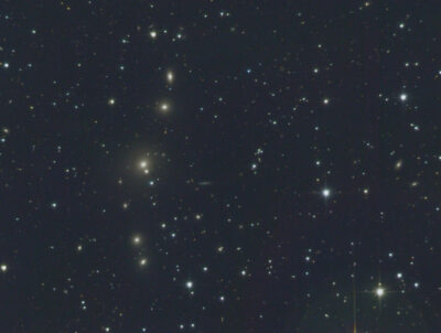 Mehr über den Artikel erfahren NGC 383