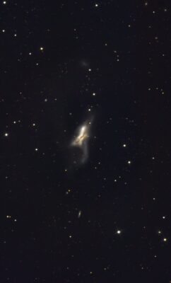 Mehr über den Artikel erfahren NGC 520