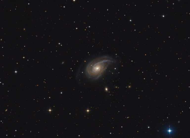 NGC 772
