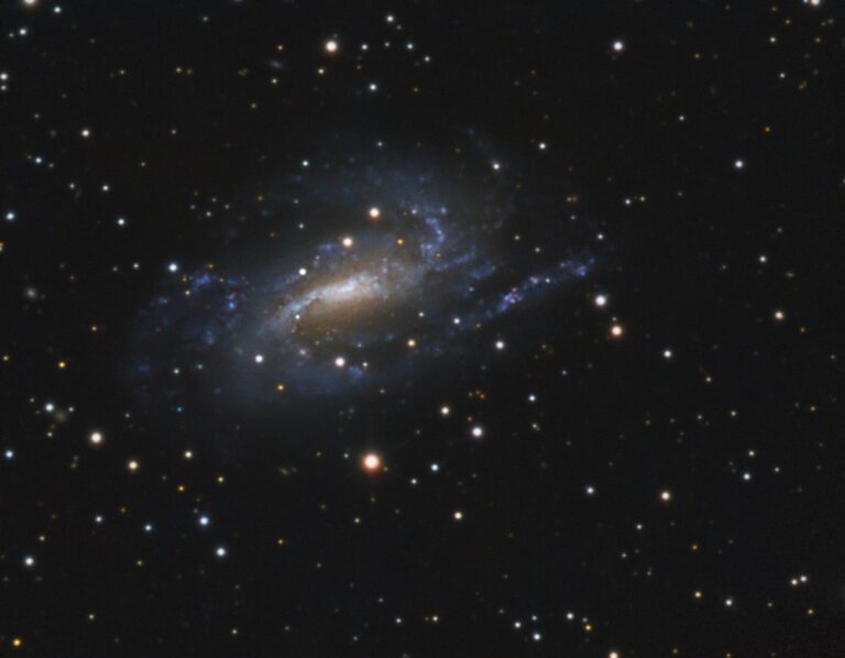 NGC 925