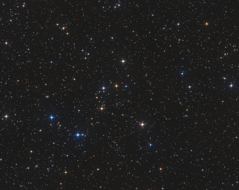 NGC 956