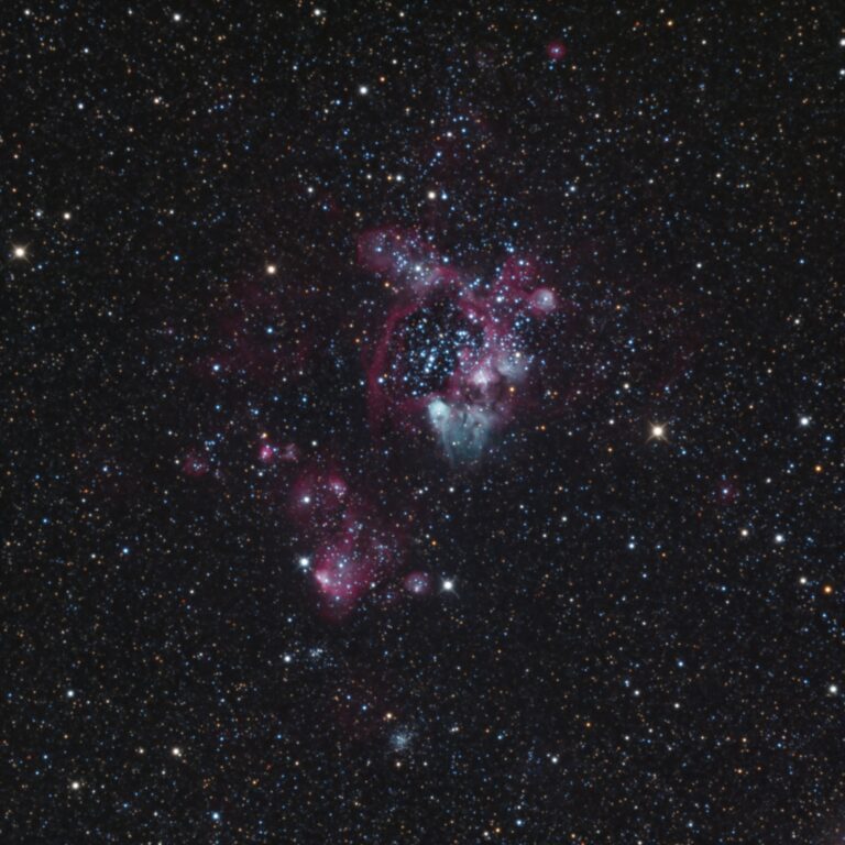 NGC 1929