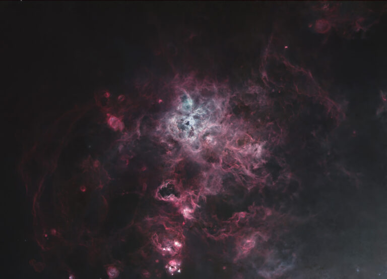 NGC 2070