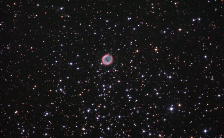 NGC 2438