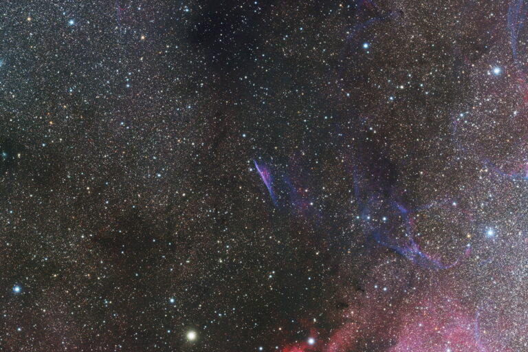 NGC 2736