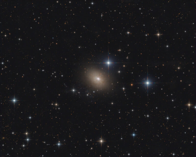 NGC 3077