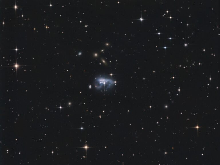 NGC 3239