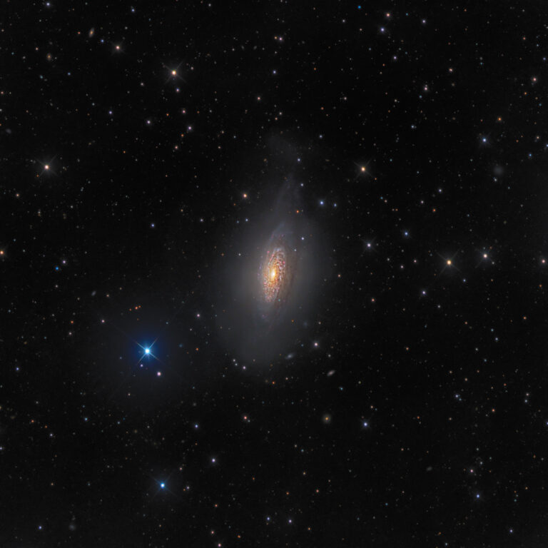 NGC 3521