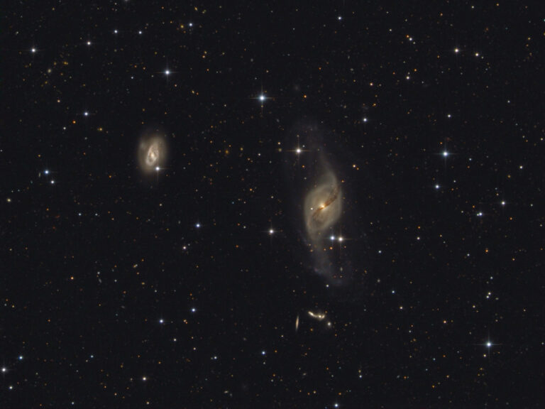 NGC 3718