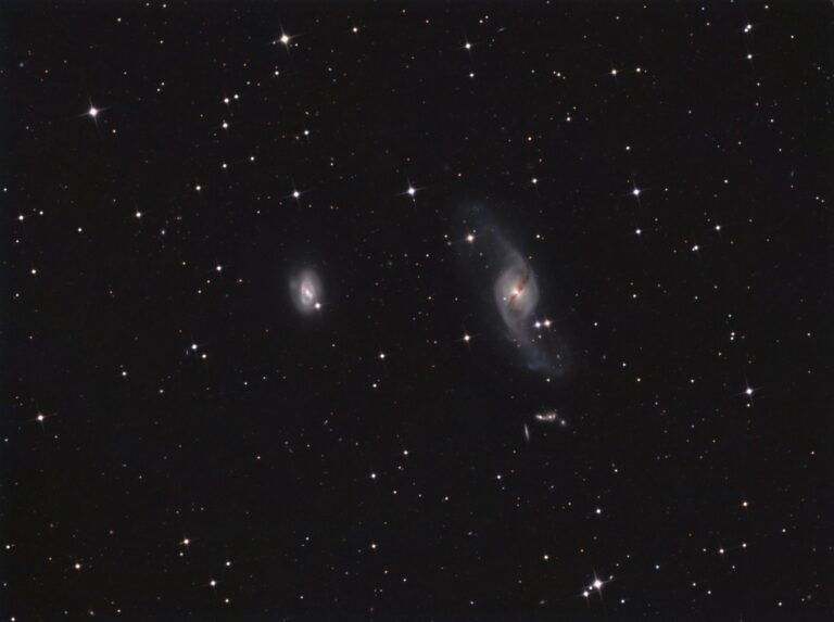 NGC 3718