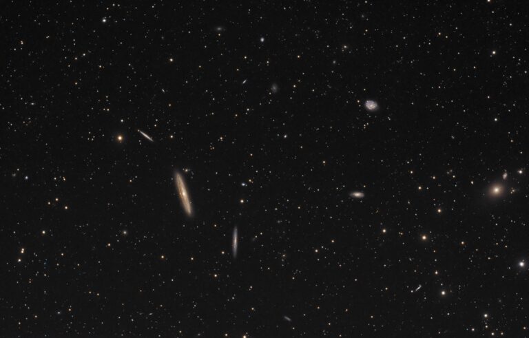 NGC 4216