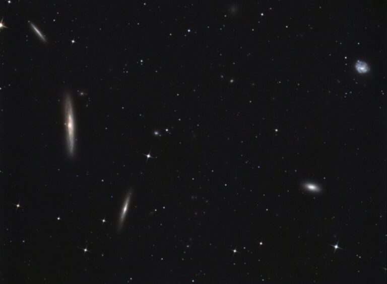 NGC 4216