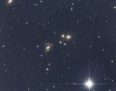 Mehr über den Artikel erfahren NGC 4319