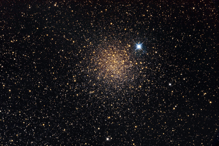 NGC 4372