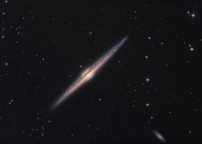 Mehr über den Artikel erfahren NGC 4565