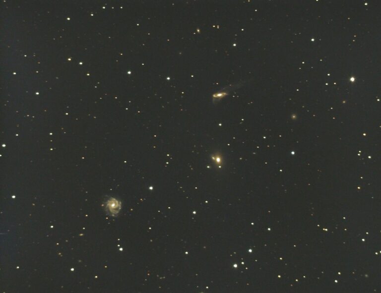 NGC 5221