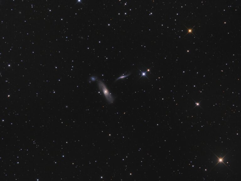 NGC 5566