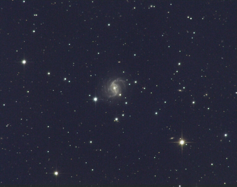 NGC 5921
