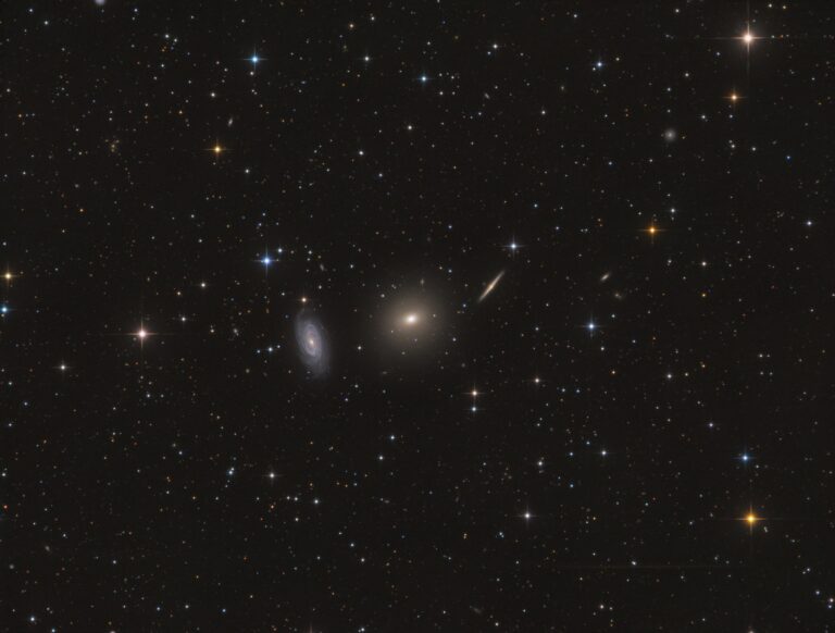 NGC 5985