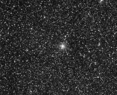 Mehr über den Artikel erfahren NGC 6642
