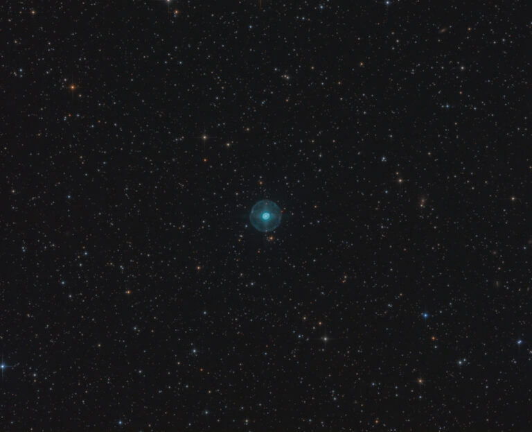 NGC 6826