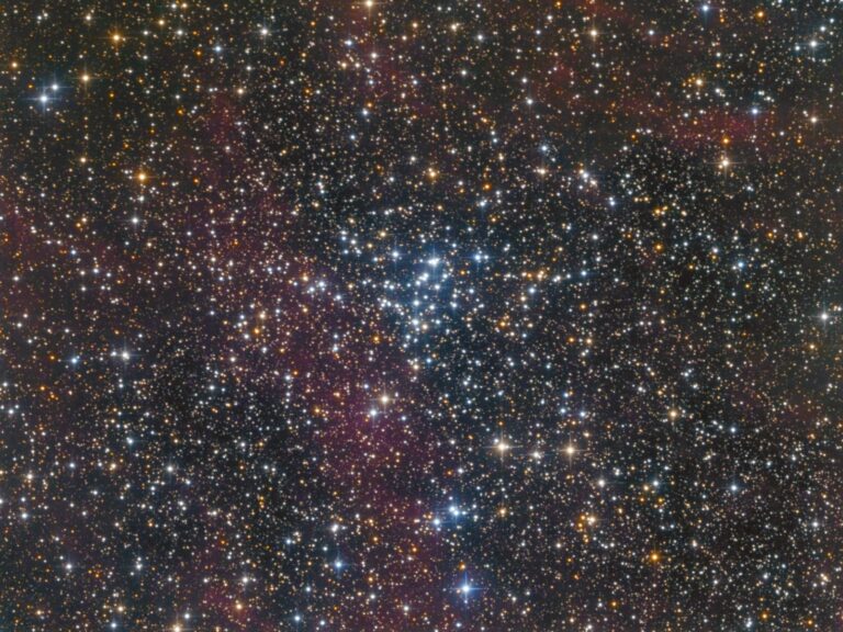 NGC 6866
