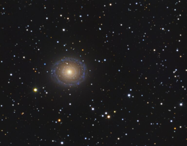 NGC 7217
