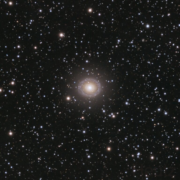 NGC 7217