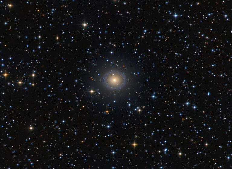 NGC 7217