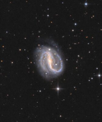 Mehr über den Artikel erfahren NGC 7479