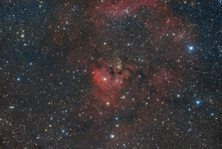 NGC 7822
