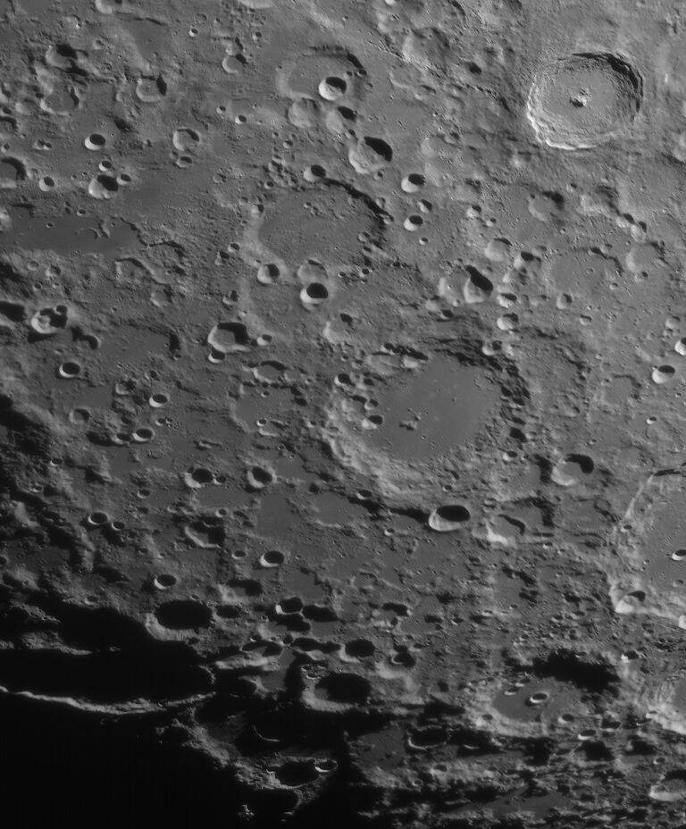 SOLAR Moon