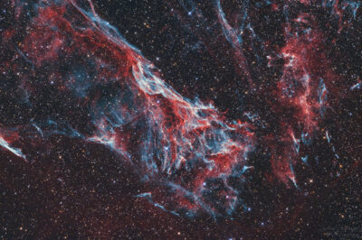 Read more about the article NGC 6979 – Pickering’s Triangle / Veil Nebula / Cirrus Nebel