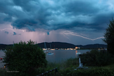 Mehr über den Artikel erfahren Wetterleuchten