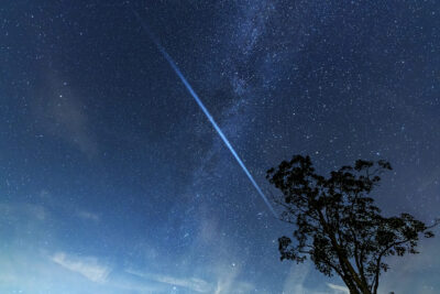 Mehr über den Artikel erfahren Raketentreibstoff über der Sternwarte Gahberg am 25.08.2025