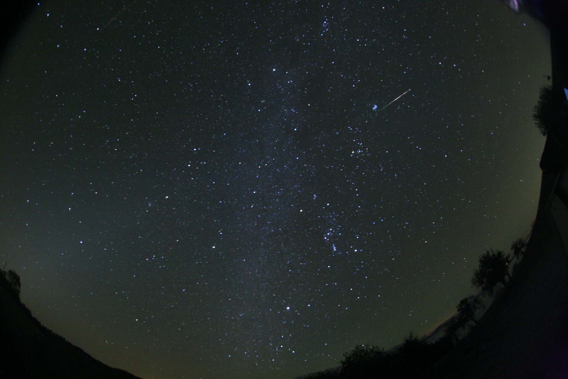 Du betrachtest gerade Der Sternenhimmel im Oktober 2025