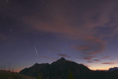 Mehr über den Artikel erfahren Geminide in der Morgendämmerung